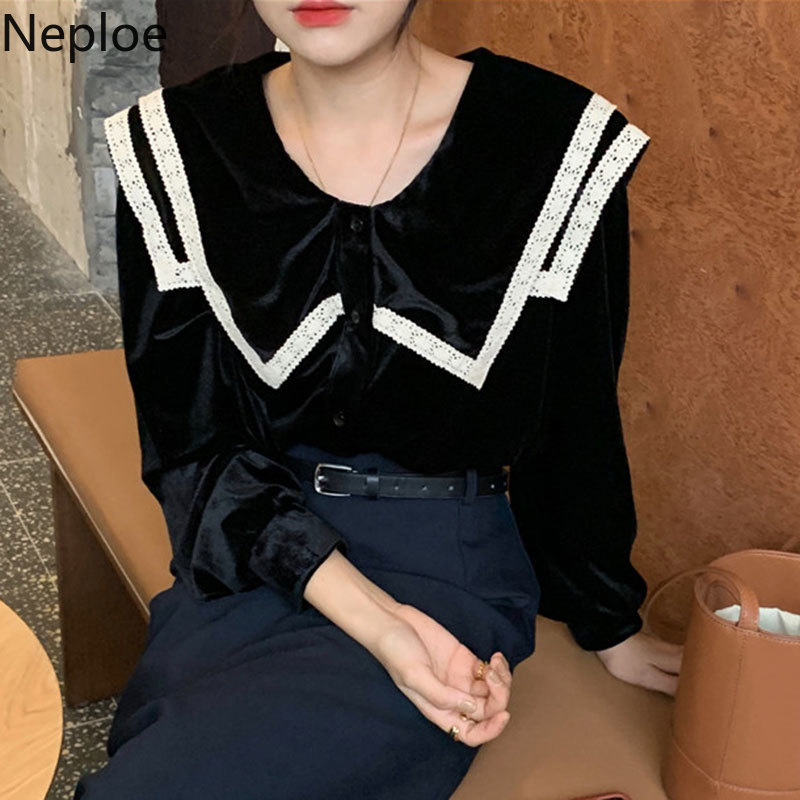 Neploe Vintage Temperament Shirts Women Blouses Long Sleeve Velvet Blouses Lace Tops Korean Chic Clothes Fashion Blusas 210422