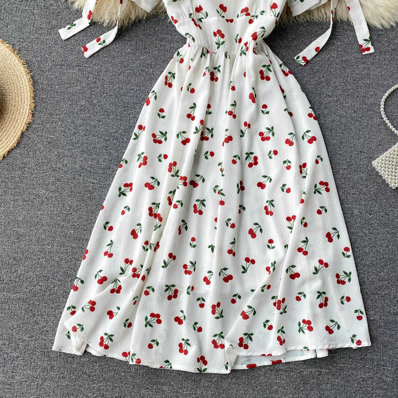 Women Fashion Sweet Wood Ear Sqaure Collar Short Sleeve Slim Cherry Print Chiffon A-line Dress Elegant Vintage Vestidos S821 210527