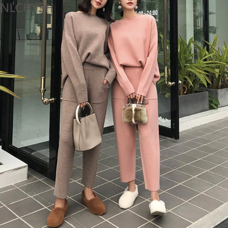 Women's Two Piece Pants 2021 Winter Casual Thick Sweater Tracksuits O-neck Jumpers & Elastic Waist Suit Female Knitted 2 Pieces Set, White
Women's Two Piece Pants 2021 Winter Casual Thick Sweater Tracksuits O-neck Jumpers & Elastic Waist Suit Female Knitted 2 Pieces Set, White