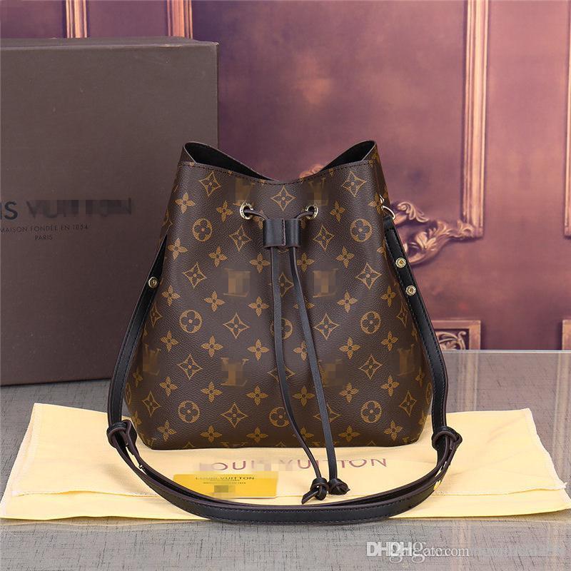 LVLOUISVITTON VUTTON Wallets women shoulder bag print crossbody bag envelope chain purse wallet gray cream design
LVLOUISVITTON VUTTON Wallets women shoulder bag print crossbody bag envelope chain purse wallet gray cream design