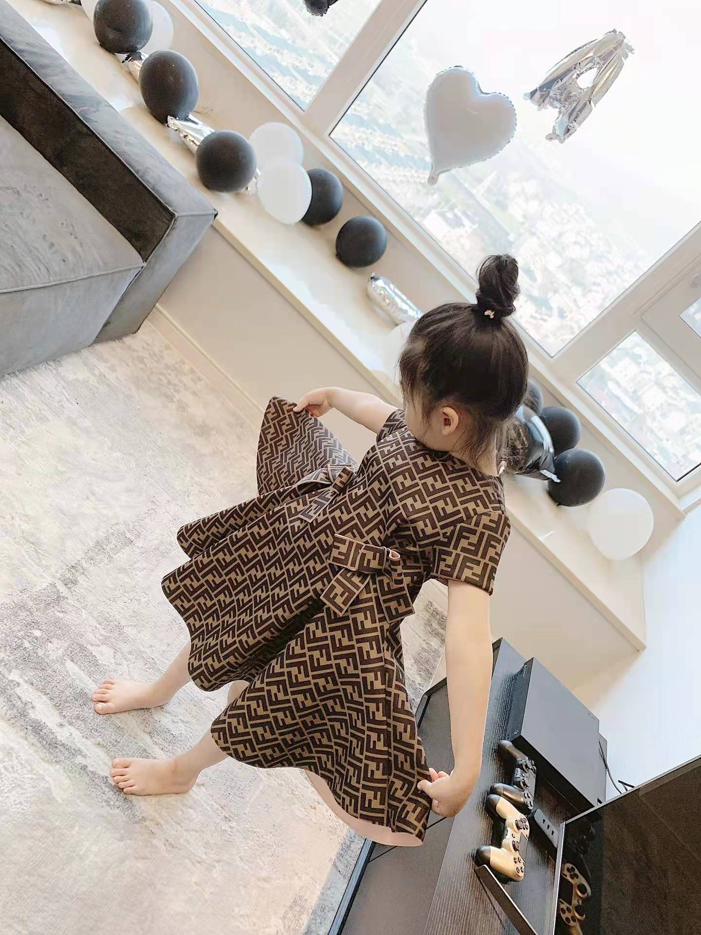 baby girl dress boutique fashion kid flower dresses brown child designer summer clothe sets wholesale 2022, Red;yellow
baby girl dress boutique fashion kid flower dresses brown child designer summer clothe sets wholesale 2022, Red;yellow