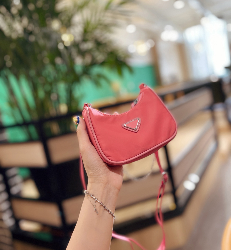 Women Handbag Designers Bags High quality Handbags Chain Classic Flower Cross Body Totes Shoulder Original bag hobo purses lady channel tote 06, #11 original dust bag
Women Handbag Designers Bags High quality Handbags Chain Classic Flower Cross Body Totes Shoulder Original bag hobo purses lady channel tote 06, #11 original dust bag