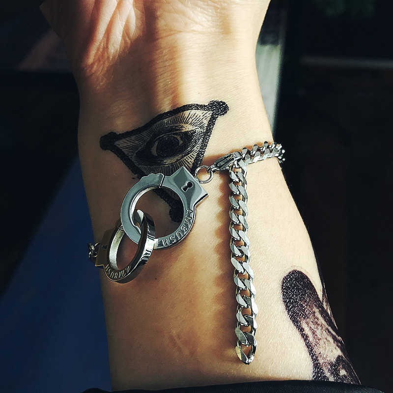 Hiphop Jewelry Gifts Ambush Women Men Handcuffs Style Bracelet Bangle Alyx Ambush Fashion Bracelets Female Male Q0622