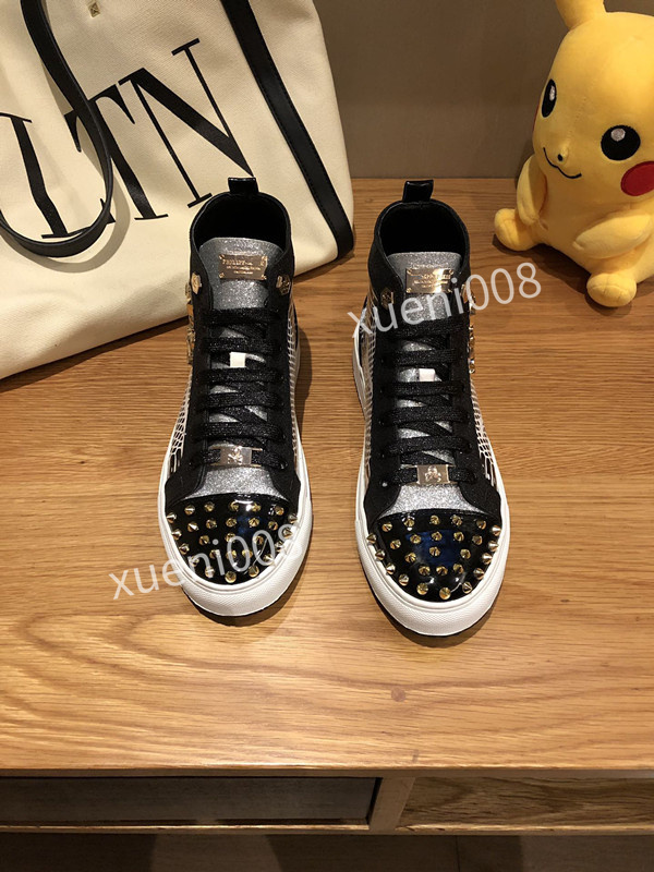 2022 Top Quality Casual Dress Shoes Men 39-44 Women Luxury Sneaker Cow Leather Designers Bee Pattern womens mens Bottom Tiger Red Green Stripes Sports White cy190811, Choose the color
2022 Top Quality Casual Dress Shoes Men 39-44 Women Luxury Sneaker Cow Leather Designers Bee Pattern womens mens Bottom Tiger Red Green Stripes Sports White cy190811, Choose the color