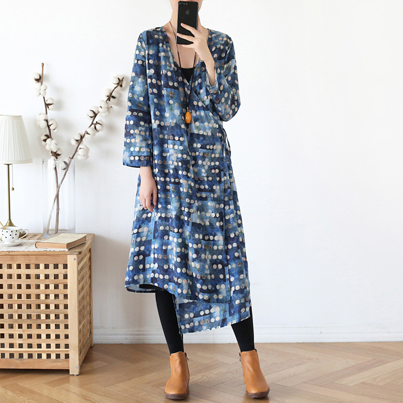 Johnature Blue Ramie Bandage Dress For Women Dot Long Sleeve Robes Chinese Style Autumn V-Neck High Quality Dresses 210521
Johnature Blue Ramie Bandage Dress For Women Dot Long Sleeve Robes Chinese Style Autumn V-Neck High Quality Dresses 210521