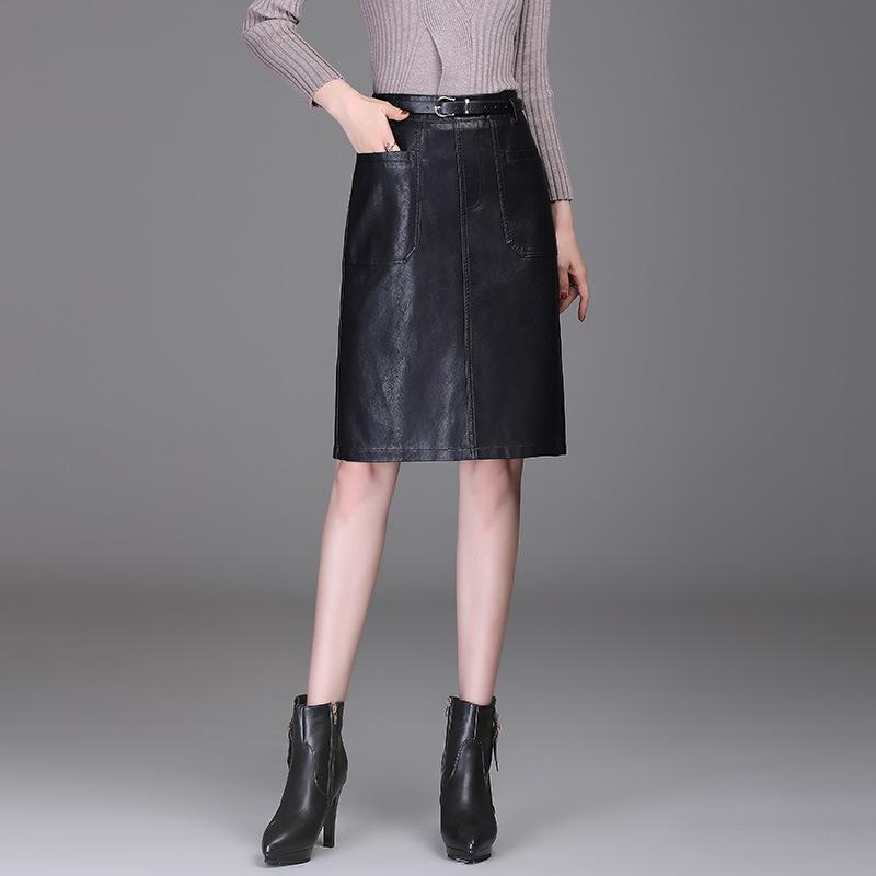 Skirts Autumn Winter Women Zipper High Waist Slim Casual Black PU Leather Bodycon Skirt Office Lady Elegant Short Pencil 7103
Skirts Autumn Winter Women Zipper High Waist Slim Casual Black PU Leather Bodycon Skirt Office Lady Elegant Short Pencil 7103