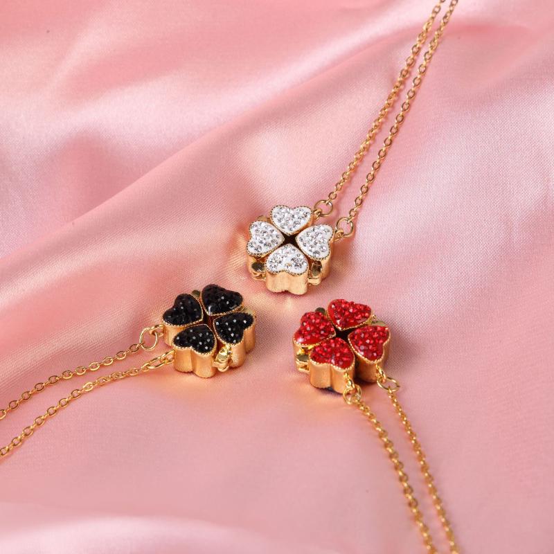 Chains Necklace Temperament Diamond 18K Gold Lucky Four-leaf Clover Double-sided Titanium Steel Open And Close Clavicle Chain Female, Silver
Chains Necklace Temperament Diamond 18K Gold Lucky Four-leaf Clover Double-sided Titanium Steel Open And Close Clavicle Chain Female, Silver