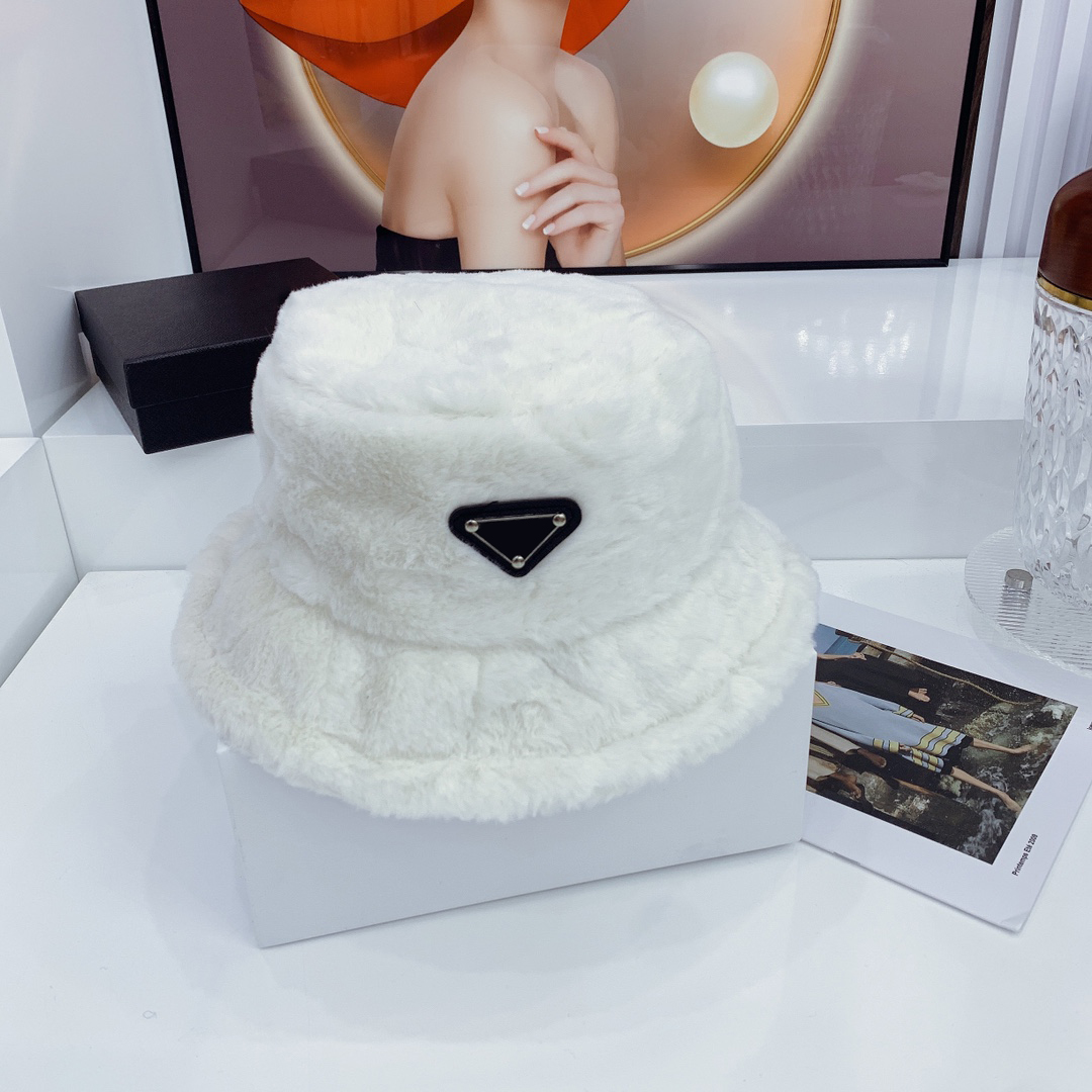 Fashion designer bucket hat street trend charm personality high-quality boutique hats luxury brand,warm in autumn and winter , suitable for men and women good nice, Brown
Fashion designer bucket hat street trend charm personality high-quality boutique hats luxury brand,warm in autumn and winter , suitable for men and women good nice, Brown