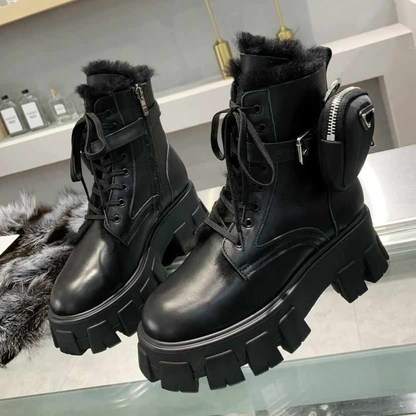 New Designer Boots Platform loafers fur-in-one warm short boot calfskin zipper design military desert combat shoes women's detachable bag, outdoor belt box, Black
New Designer Boots Platform loafers fur-in-one warm short boot calfskin zipper design military desert combat shoes women's detachable bag, outdoor belt box, Black