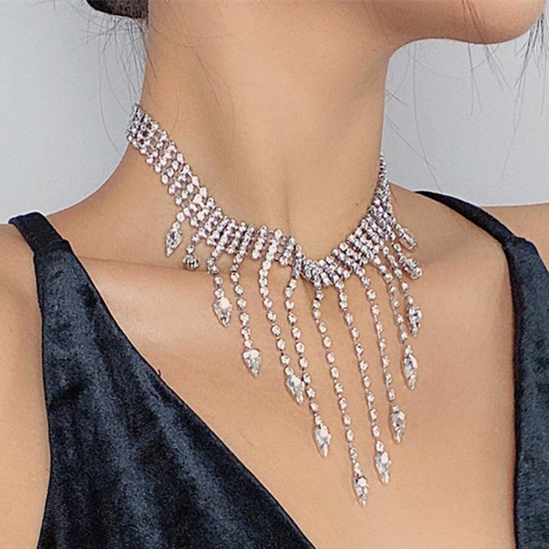 Pendant Necklaces Luxury Rhinestone Multi Layer Tassel Choker Necklace For Women Party Bling Crystal Chain Water Drop Statement Jewelry
Pendant Necklaces Luxury Rhinestone Multi Layer Tassel Choker Necklace For Women Party Bling Crystal Chain Water Drop Statement Jewelry