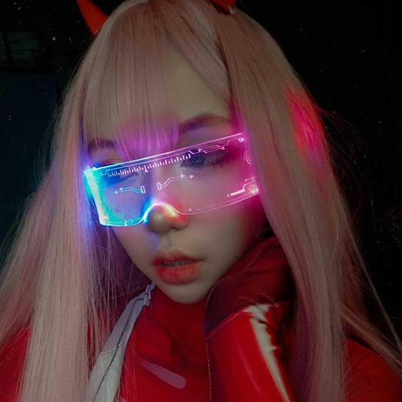 SO & EI LED Lights sunglasses Vintage Punk Glasses Men Men's Fashion Party Christmas Colour Light Up Glass Shades UV400 Glasses wholesale, Silver
SO & EI LED Lights sunglasses Vintage Punk Glasses Men Men's Fashion Party Christmas Colour Light Up Glass Shades UV400 Glasses wholesale, Silver