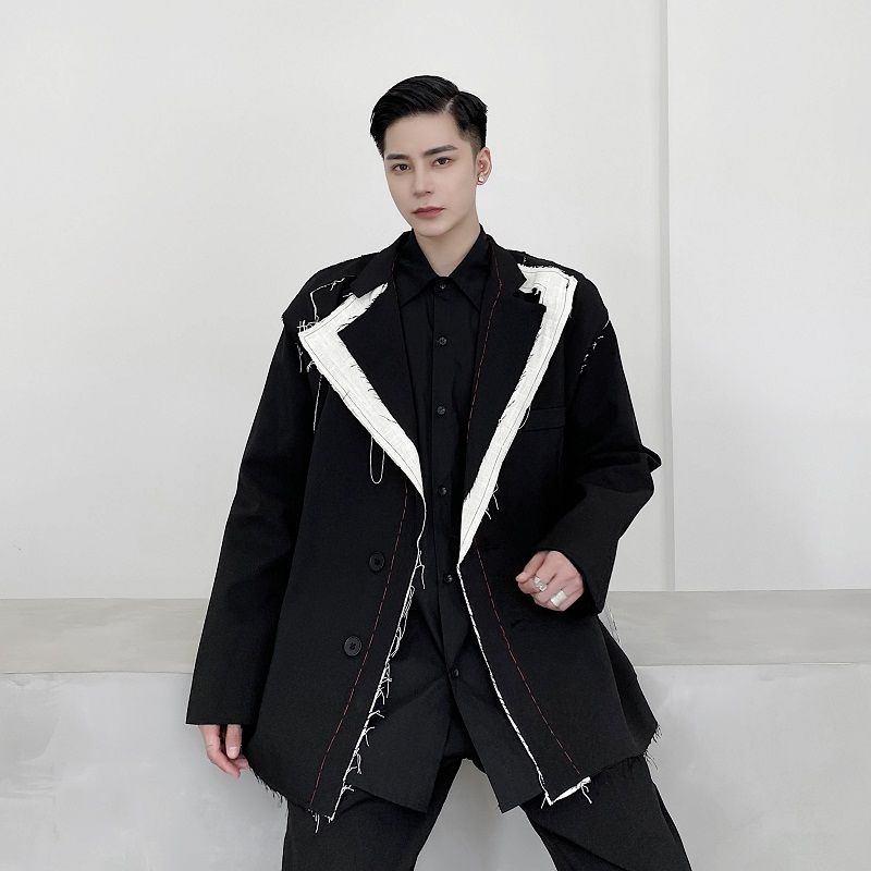 men's wear Design blazers rough selvedge contrast color patchwork handmade bright line niche oversize suit coat, White;black
men's wear Design blazers rough selvedge contrast color patchwork handmade bright line niche oversize suit coat, White;black