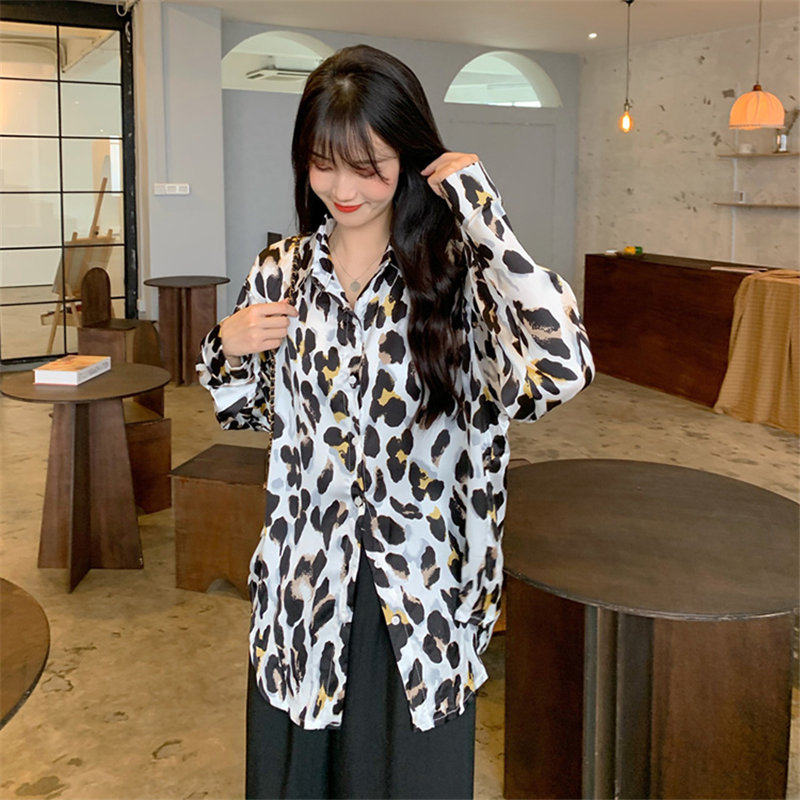 High Street Women Loose Elegance Leopard Lapel Animal Printed Chic Gentle Shirts Vintage Casual Tops All Match Clothe 210421