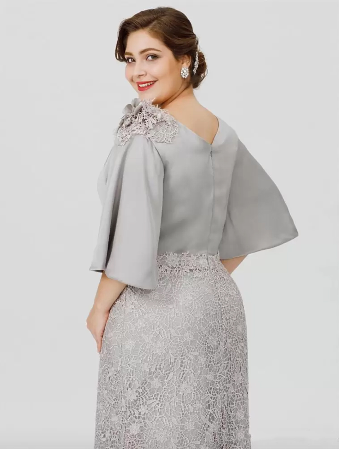 Plus Size Mother of the Bride Dresses Half Sleeves Zipper Back Wedding Guest Dress Mermaid Lace Evening Party Gowns