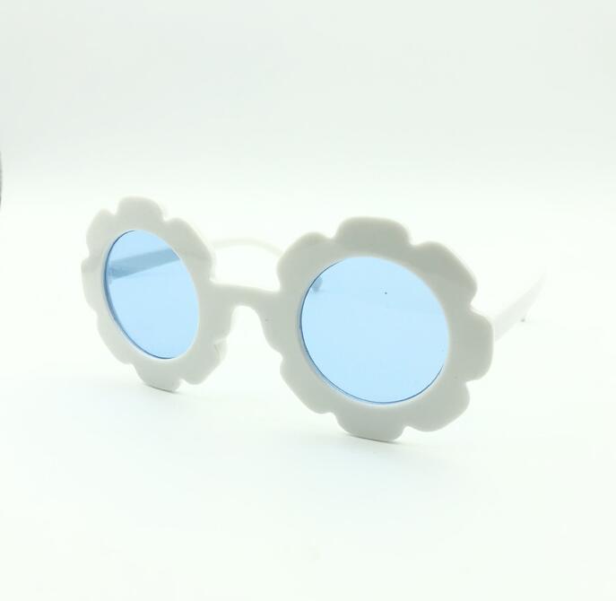 2021 Sun Flower Kids Sunglasses Cute Round Shape Baby Sunglass sparkling Bling Flowers Children Eyeglasses M024 Z260305