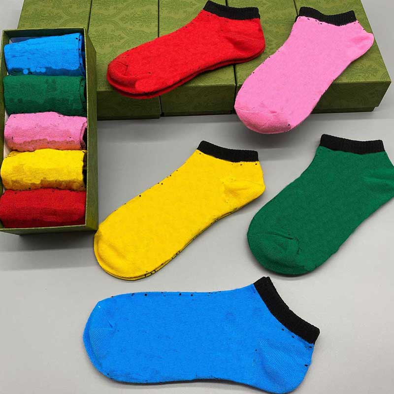 Tops Men Sock 21SS Stylish Breathable Socks Designers Trend Fashion Women Hose Casual Socks 7 Style
Tops Men Sock 21SS Stylish Breathable Socks Designers Trend Fashion Women Hose Casual Socks 7 Style