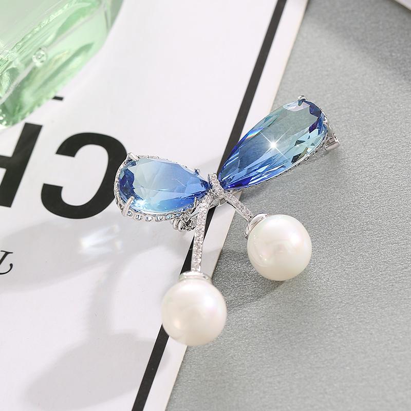Pins, Brooches Blue Clear Rhinestones Crystal Bow Pins For Women Girls Bridal Wedding Sash Pin Jewelry Brooch Gift Broche Femme Bijoux
Pins, Brooches Blue Clear Rhinestones Crystal Bow Pins For Women Girls Bridal Wedding Sash Pin Jewelry Brooch Gift Broche Femme Bijoux