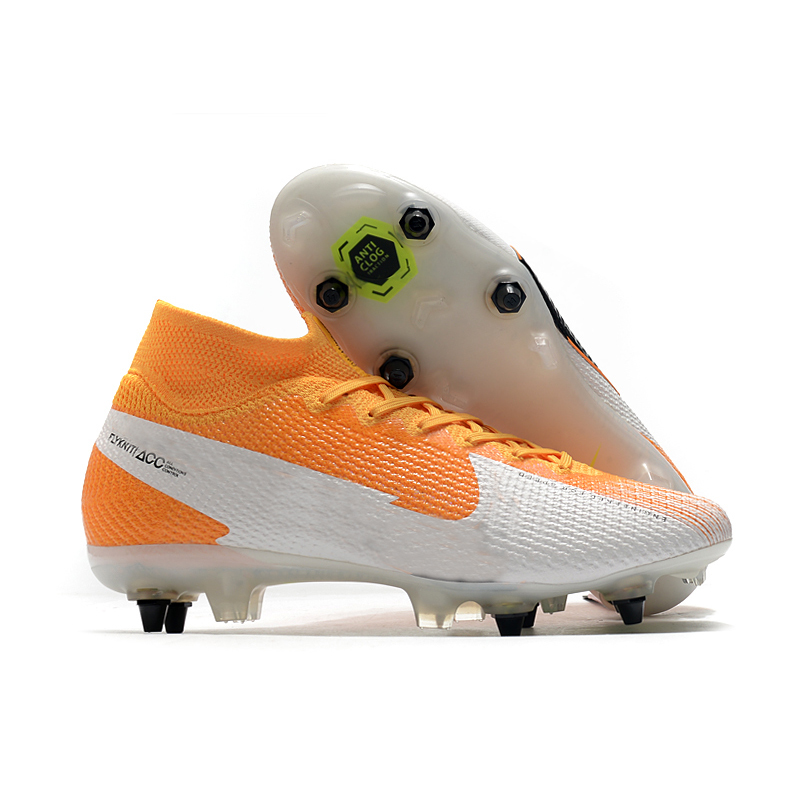 Soccer Shoes New Football Boots SG High Soft Ground Superfly Sport Training Sock Cleats krampon Drop 210723
Soccer Shoes New Football Boots SG High Soft Ground Superfly Sport Training Sock Cleats krampon Drop 210723