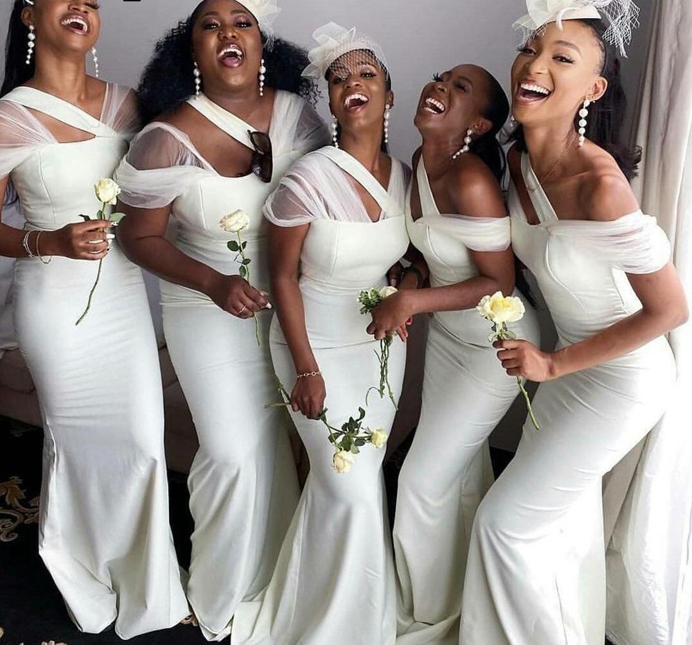 2021 Ivory Bridesmaid Dresses Mermaid African One Shoulder Strap Tulle Cap Sleeves Floor Length Custom Made Maid of Honor Gown Party vestidos
2021 Ivory Bridesmaid Dresses Mermaid African One Shoulder Strap Tulle Cap Sleeves Floor Length Custom Made Maid of Honor Gown Party vestidos