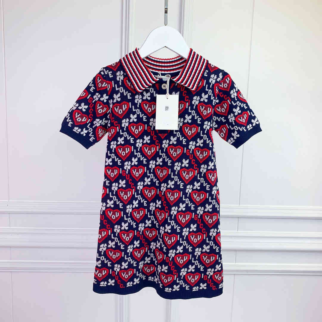 2021ss Knitting Baby Girl Dress Fashion Babye Girl Designers Clothes Ice Silk Designers Clothes Kids luxe merk kid brand skirt size90-150 
2021ss Knitting Baby Girl Dress Fashion Babye Girl Designers Clothes Ice Silk Designers Clothes Kids luxe merk kid brand skirt size90-150