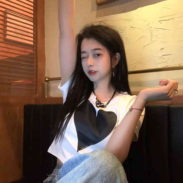 2Colors Summer korean style Big Love Short Sleeve t-shirt Womens Slim Cropped tops Tees shirt femme (F4279) 210423
