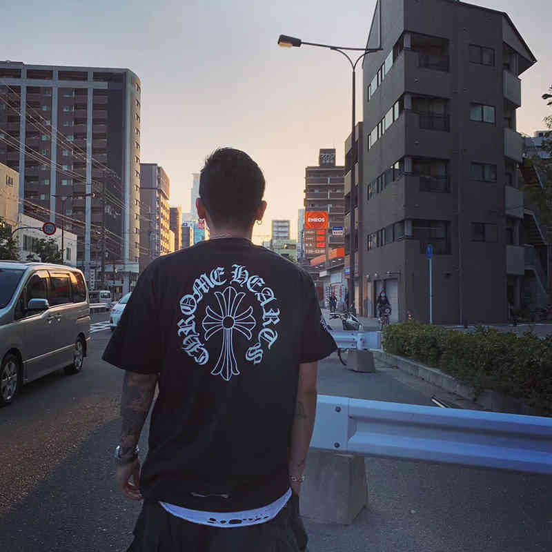 sleeve hearts short Chrome T-shirt crosin summer 2021 solid cross loose Unisex, White;black
sleeve hearts short Chrome T-shirt crosin summer 2021 solid cross loose Unisex, White;black
