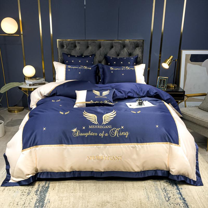 Bedding Sets Luxury Smooth Soft 600TC Silk Cotton Set Gold Wing Embroidery Duvet Cover Fitted Bed Sheet Pillowcase Home Textiles
Bedding Sets Luxury Smooth Soft 600TC Silk Cotton Set Gold Wing Embroidery Duvet Cover Fitted Bed Sheet Pillowcase Home Textiles