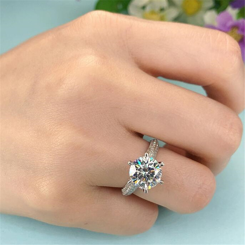 Size 5-10 Classical Six Claw Wedding Rings Luxury Jewelry Real Soild 925 Sterling Silver 8MM Round Cut White Topaz Moissanite Pave CZ Diamond Women Et