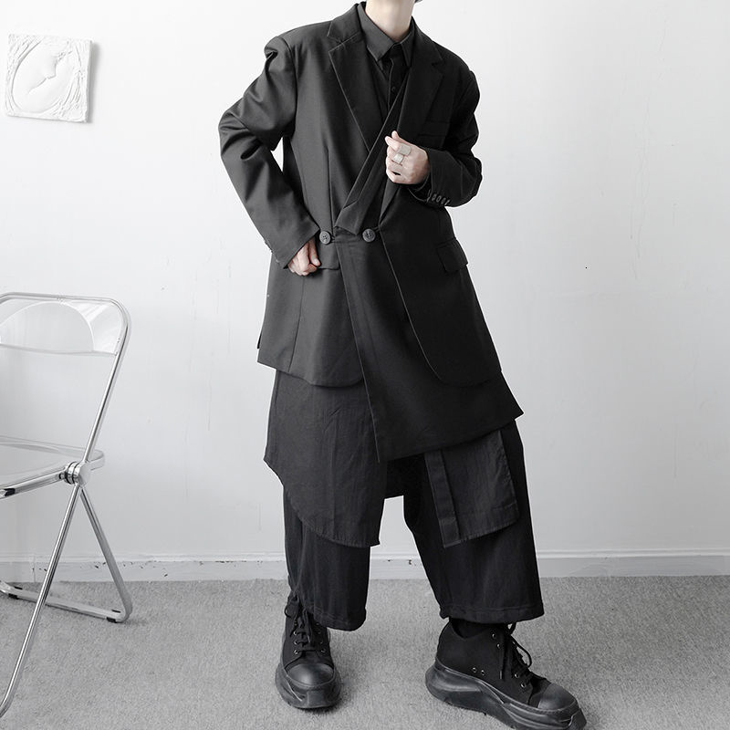 New Men's Niche Irregular Deconstruction Japan Suit Coat Autumn Fashion Men's Casual Black Loose Design Blazer 9Y9270, White;black
New Men's Niche Irregular Deconstruction Japan Suit Coat Autumn Fashion Men's Casual Black Loose Design Blazer 9Y9270, White;black