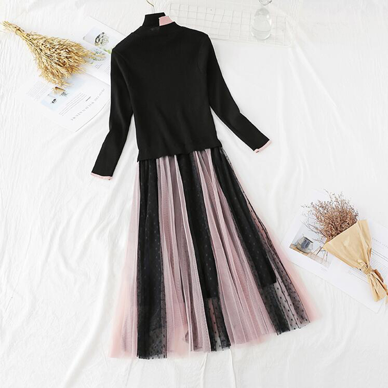 Women Knitted Dress Autumn Winter O-Neck Long Sleeve Knitt Patchwork Mesh Dresses Female Elegant Pleated Long Dress Vestidos 210521
