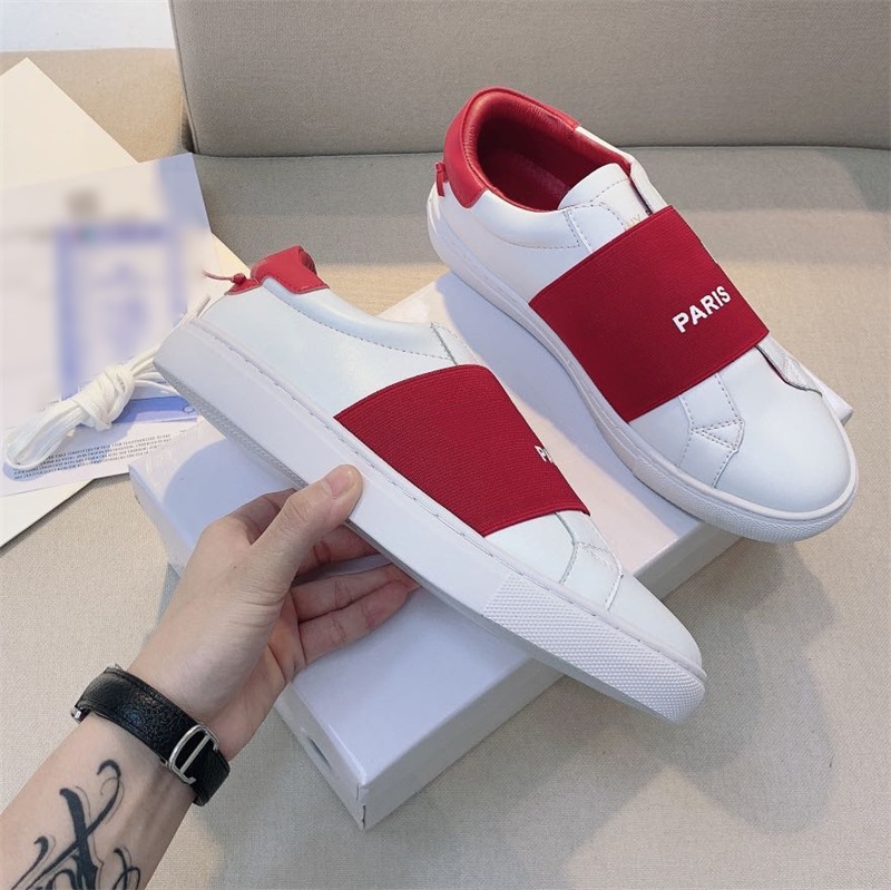 XZ002 Classic Couple Lace Up Casual Sports Shoes for Men Women Black Red Shoe with Retail Box Size 34-44
XZ002 Classic Couple Lace Up Casual Sports Shoes for Men Women Black Red Shoe with Retail Box Size 34-44