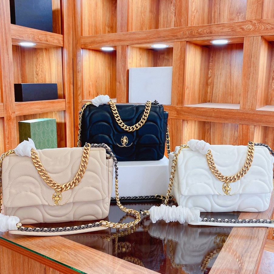 Fashion Shoulder Cross Luxury Designer Oblique Women Body Bags Embroidery Thread Diamond Lattice Plain Vintage Genuine Leather Handbags 52, #6
Fashion Shoulder Cross Luxury Designer Oblique Women Body Bags Embroidery Thread Diamond Lattice Plain Vintage Genuine Leather Handbags 52, #6