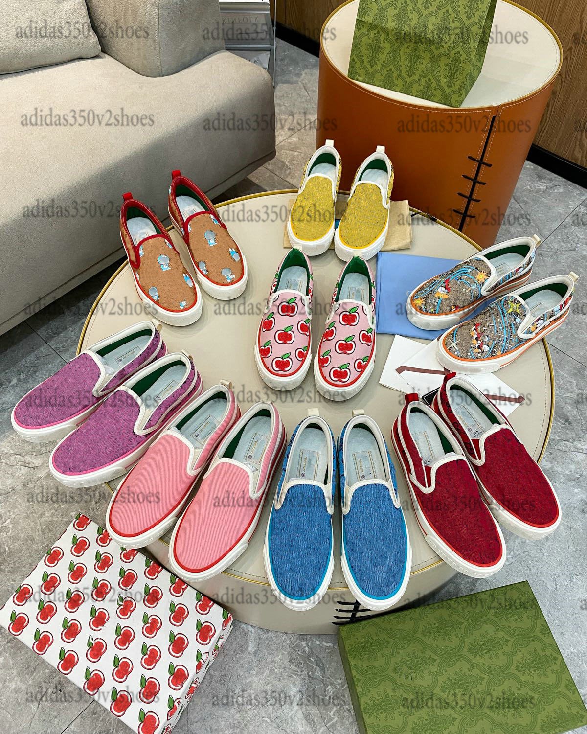 Tennis 1977 Jacquard Denim Slip On Sneakers Designer Casual Shoes Embroidered Beige Low-Top Chunky Monograms canvas Sneakers
Tennis 1977 Jacquard Denim Slip On Sneakers Designer Casual Shoes Embroidered Beige Low-Top Chunky Monograms canvas Sneakers
