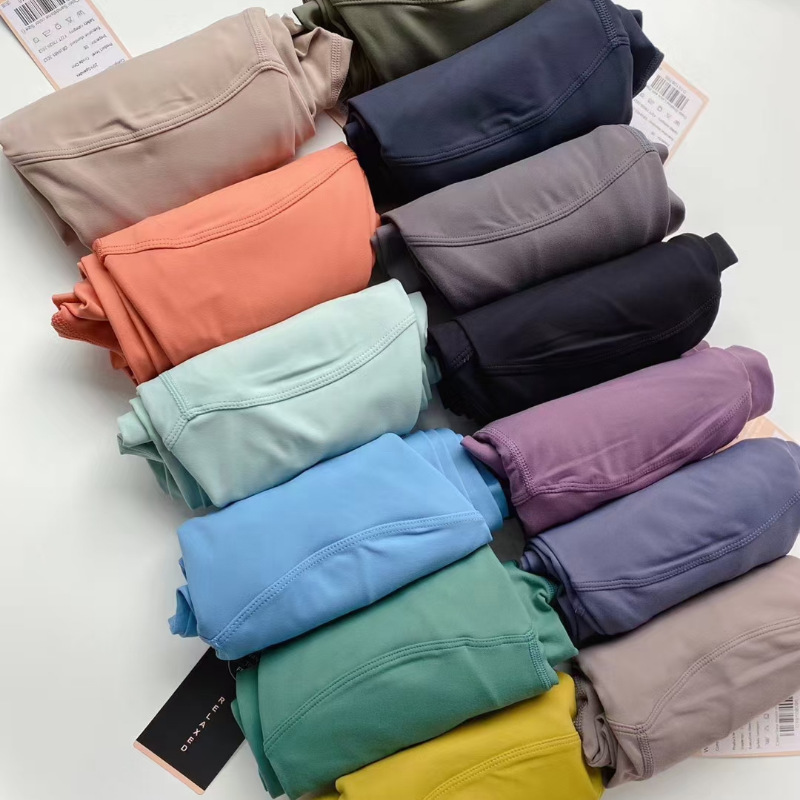 Womens Leggings Clothing Designer Tracksuits High Waist Hip Lifting Non Awkward Line Frosted Nude Nine Point Sports Yoga Pants gilrs joggers running, Black
Womens Leggings Clothing Designer Tracksuits High Waist Hip Lifting Non Awkward Line Frosted Nude Nine Point Sports Yoga Pants gilrs joggers running, Black