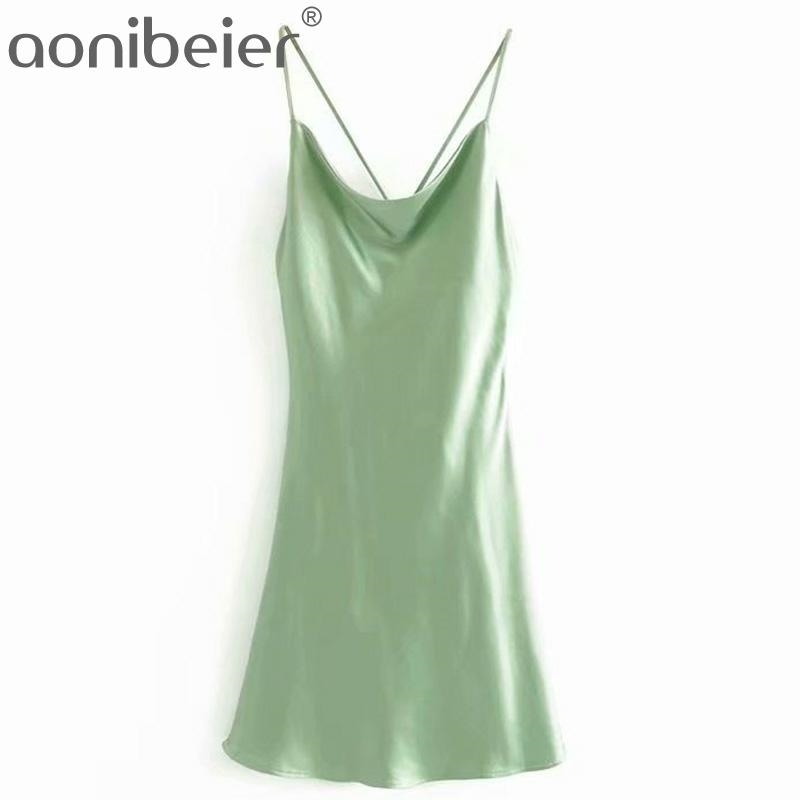 Green Satin Party Mini Dress Summer Fashion Sleeveless Draped Collar Cross Back Women Casual Spaghetti Strap 210604, Gr
Green Satin Party Mini Dress Summer Fashion Sleeveless Draped Collar Cross Back Women Casual Spaghetti Strap 210604, Gr