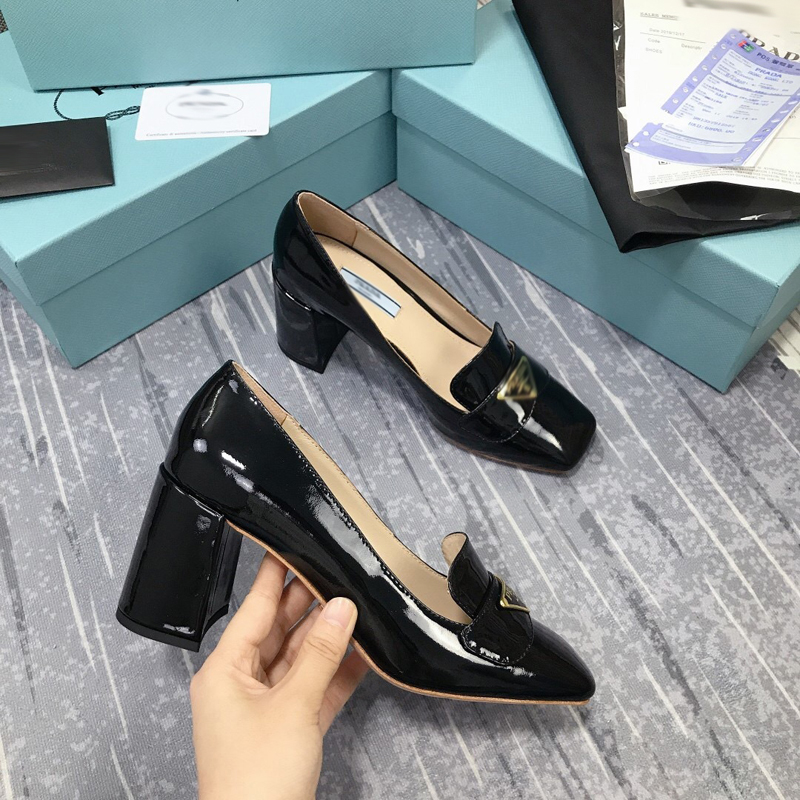 2021 Good Quality Fashion Women Luxurys Designers Shoes Designer Sandals Womens Luxury High Heels Sandal Dress Shoess With Box Size 35-41 -E343, Black
2021 Good Quality Fashion Women Luxurys Designers Shoes Designer Sandals Womens Luxury High Heels Sandal Dress Shoess With Box Size 35-41 -E343, Black