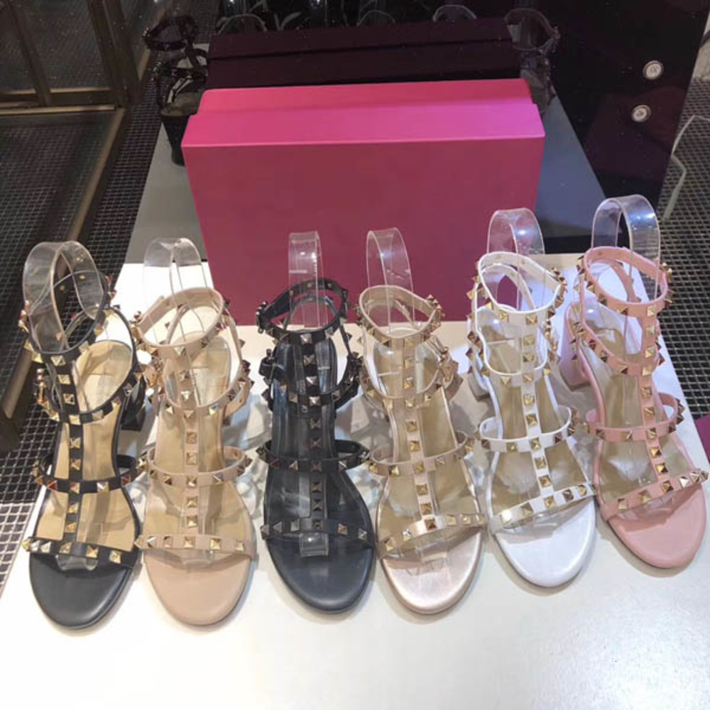 Classic High heeled Coarse heel leather Suede woman shoes Metal buckle for parties Occupation Sexy sandals size34-41, Black2
Classic High heeled Coarse heel leather Suede woman shoes Metal buckle for parties Occupation Sexy sandals size34-41, Black2