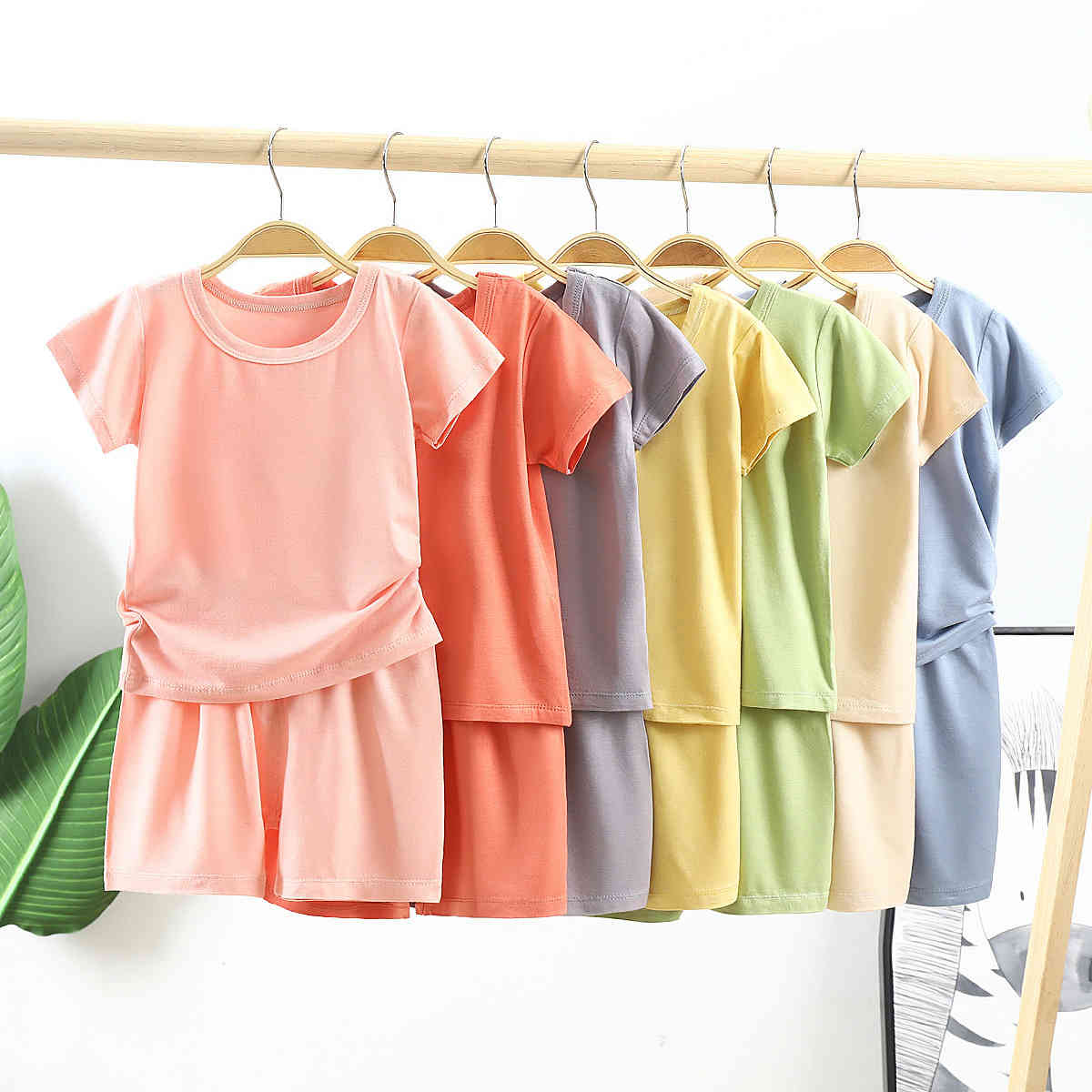 2021 Summer New Children's Modal Short Sleeve T-shirt Set Boys and Girls High Waist Home Clothes Baby Two Piece, Blue
2021 Summer New Children's Modal Short Sleeve T-shirt Set Boys and Girls High Waist Home Clothes Baby Two Piece, Blue