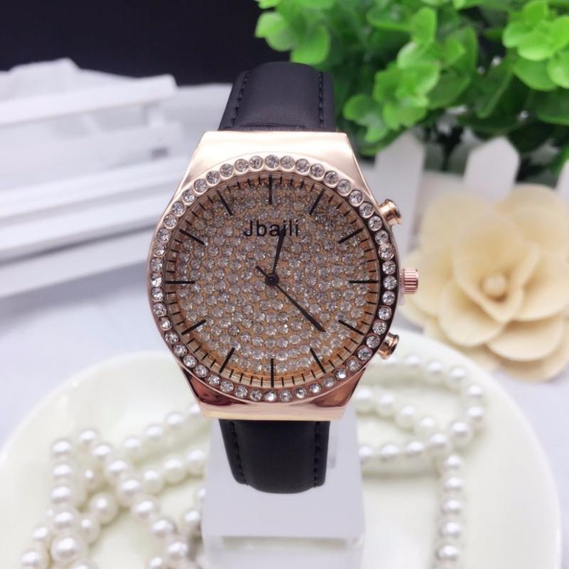 Wristwatches 2021 Fashion Full Diamond Dial Watches Women Girls Lady Rhinestone Quartz Wristwatch Red Leather Clock Relogio, Brown
Wristwatches 2021 Fashion Full Diamond Dial Watches Women Girls Lady Rhinestone Quartz Wristwatch Red Leather Clock Relogio, Brown