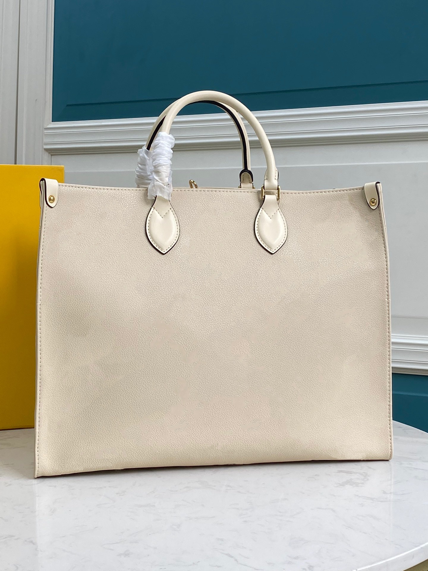 Top/Normal Quality Woman OnTheGo Tote Shopping Composite bag GM Bicolor Empreinte Cowhide Leather Inside Double Pocket 44921/44925, Silk
Top/Normal Quality Woman OnTheGo Tote Shopping Composite bag GM Bicolor Empreinte Cowhide Leather Inside Double Pocket 44921/44925, Silk