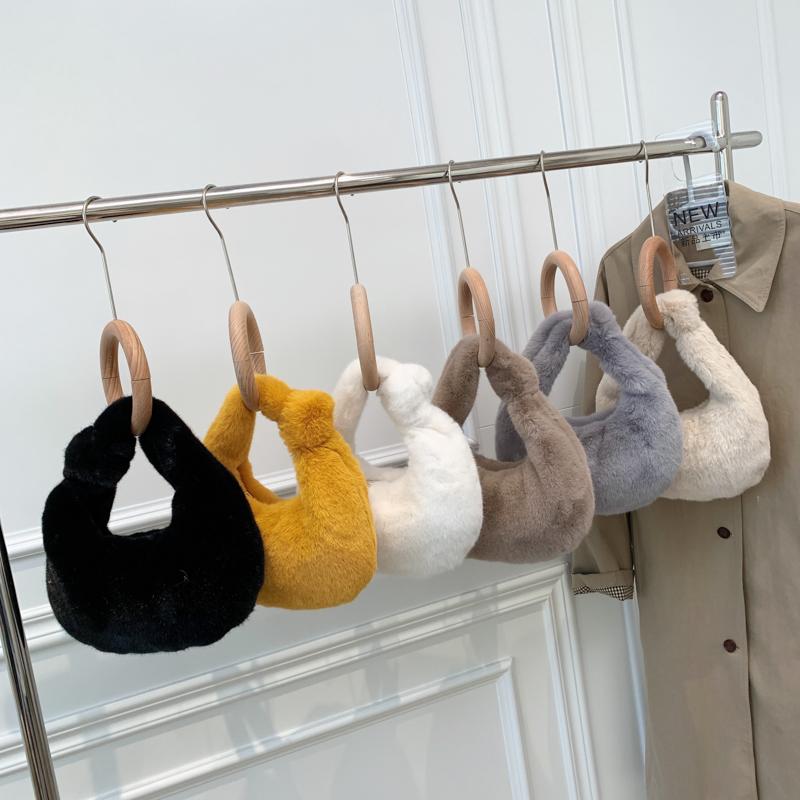 Evening Bags Fashion Luxury Faux Fur Half Moon Women's Handbags Designer Lady Hand Fluffy Soft Plush Warm Winter Clutch Shoulder