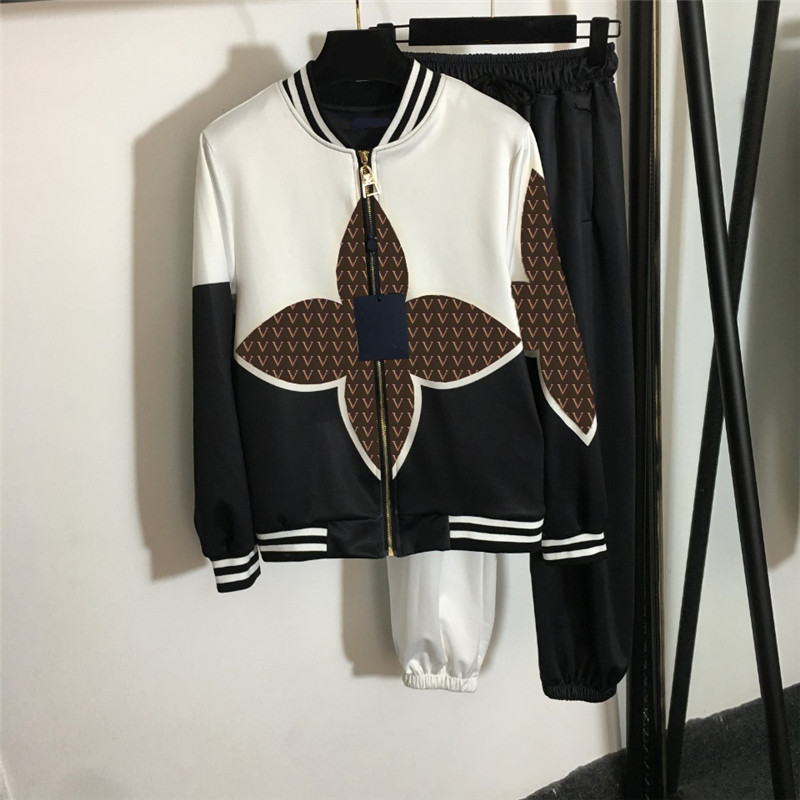 Casual Contrast Color Tracksuits Clover Printed Stand Collar Long Sleeve Jacket Elastic High Waist Trousers Sports Suit With Tags, 1#
Casual Contrast Color Tracksuits Clover Printed Stand Collar Long Sleeve Jacket Elastic High Waist Trousers Sports Suit With Tags, 1#