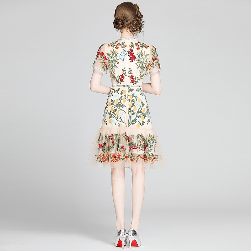 Fashion Runway Summer Dress Women's Flare Sleeve Floral Embroidery Elegant Mesh Hollow Out Mini Dresses Vestidos 210520