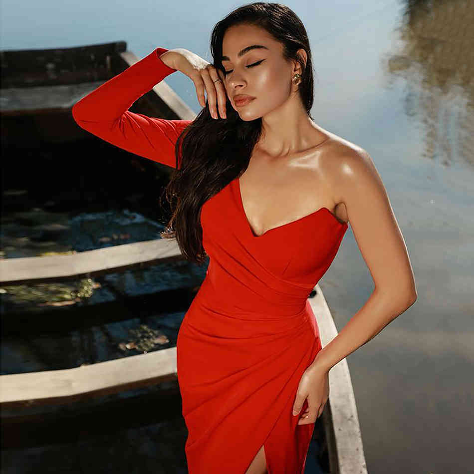 Free Women's Red Summer Dress Sexy One Shoulder Long Sleeve Halter Split Club Evening Party Vestido 210524