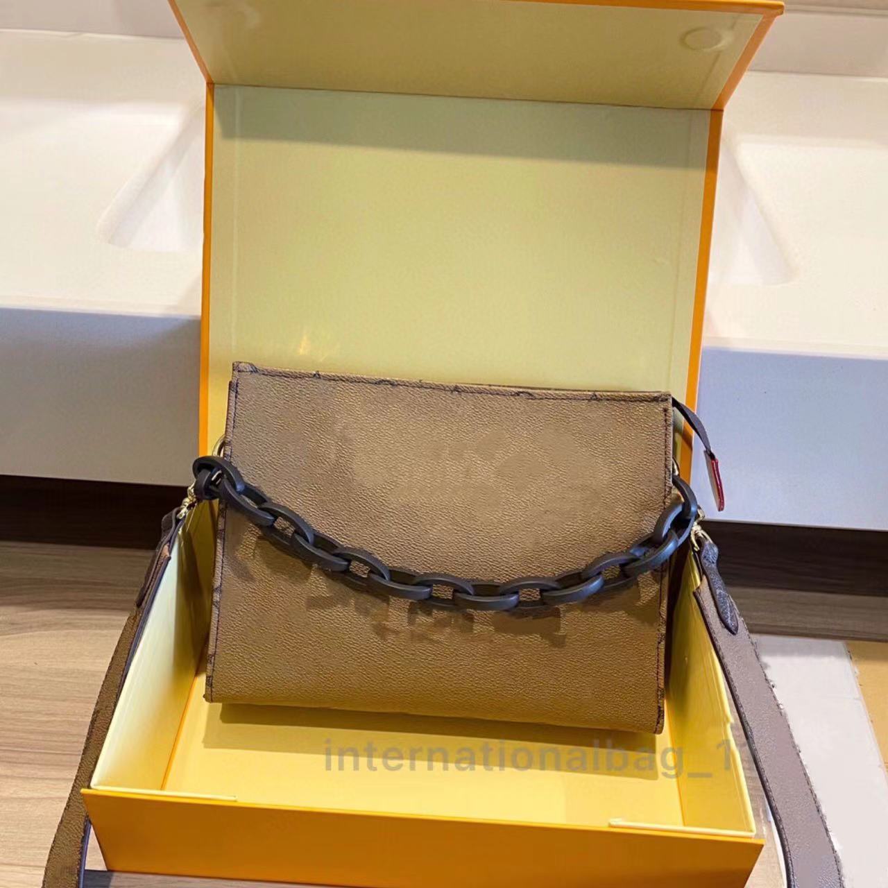 Classic Wash gargle bag designer one shoulder crossbody bags Printed ladies fashion leather purse retro refit b ag, Customize
Classic Wash gargle bag designer one shoulder crossbody bags Printed ladies fashion leather purse retro refit b ag, Customize