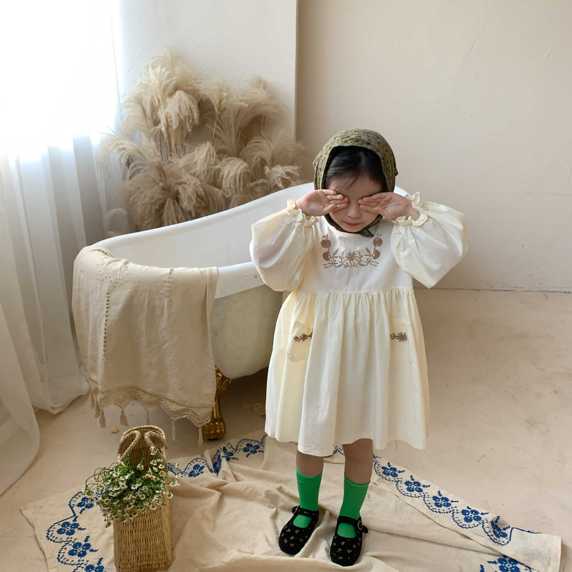 Korean Kids Pocket Spring Dress for Girls Boutique Cotton Linen Embroidery Straight 1 Years Birthday Causal Clothing 210529