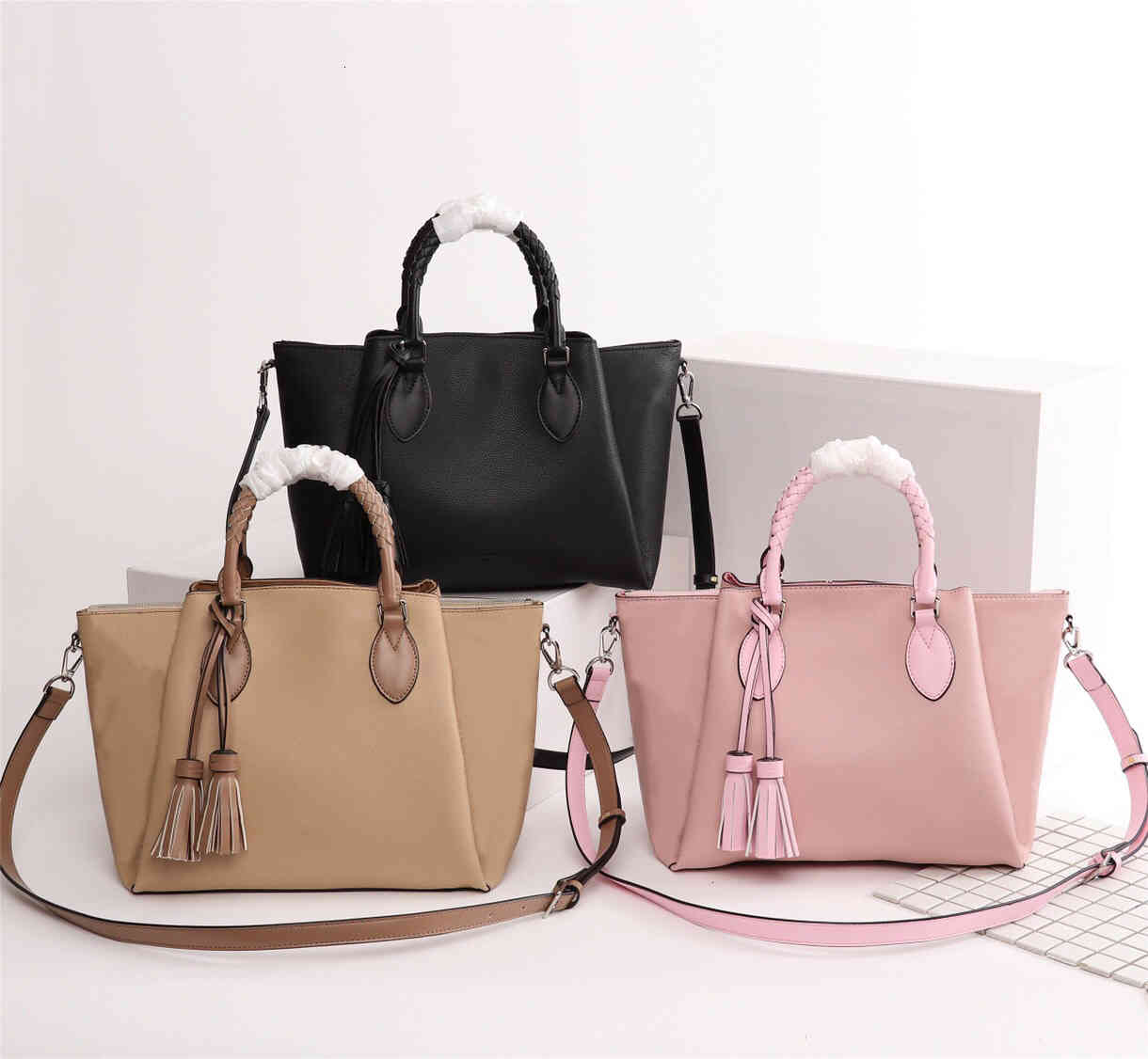 High HAUMEA handbags shoulder Qaulity Cross Body fashion bags shopping mini bag, Box
High HAUMEA handbags shoulder Qaulity Cross Body fashion bags shopping mini bag, Box