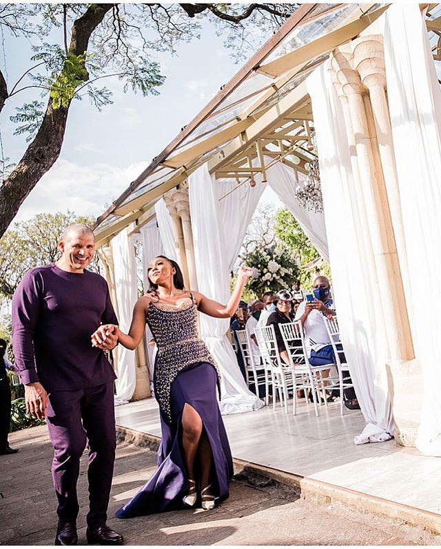 2021 Plus Size Arabic Aso Ebi Navy Blue Mermaid Prom Dresses Pearls Beaded High Split Evening Formal Party Second Reception Gowns ZJ267