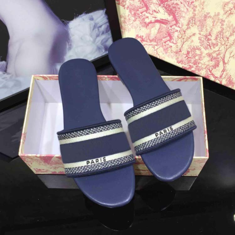 2021 High Quality Women Summer Rubber Sandals Beach Slide Fashion Scuffs Slippers Indoor Shoes Size EUR 35-41 With Box, #2
2021 High Quality Women Summer Rubber Sandals Beach Slide Fashion Scuffs Slippers Indoor Shoes Size EUR 35-41 With Box, #2