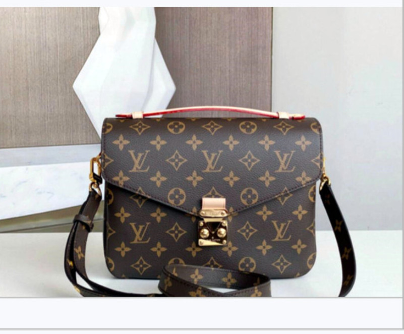 LVLOUISVITTON bagVUTTON MONTAIGNE BB Women Handbag Messenger Bag Designers Crossbody Leather METIS Elegant Shoulder D
LVLOUISVITTON bagVUTTON MONTAIGNE BB Women Handbag Messenger Bag Designers Crossbody Leather METIS Elegant Shoulder D